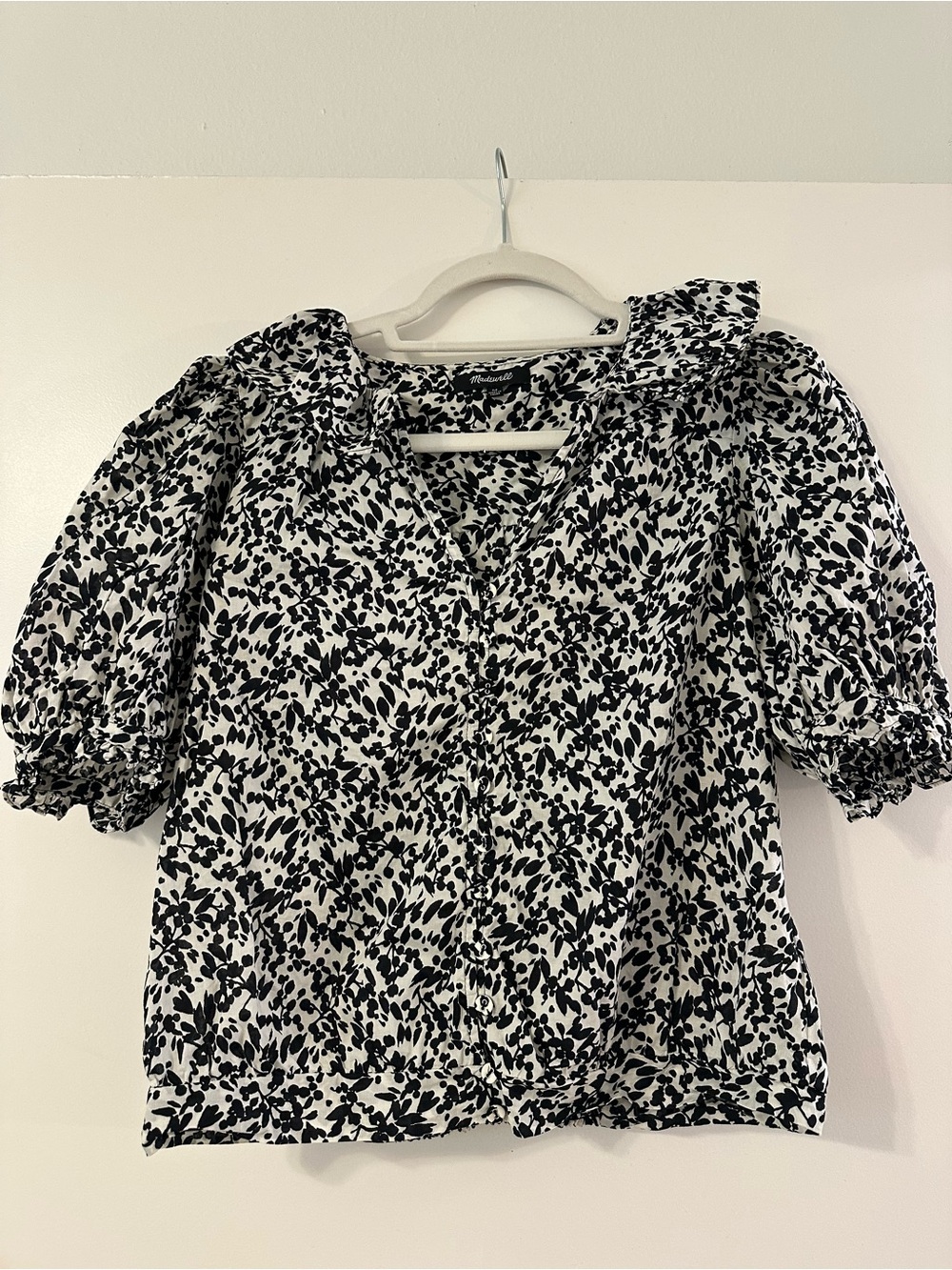 Madewell Black & White Floral Puff-Sleeve Blouse